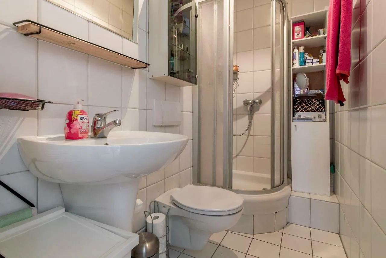 Private Apartments Near Exhibition Center Hanower