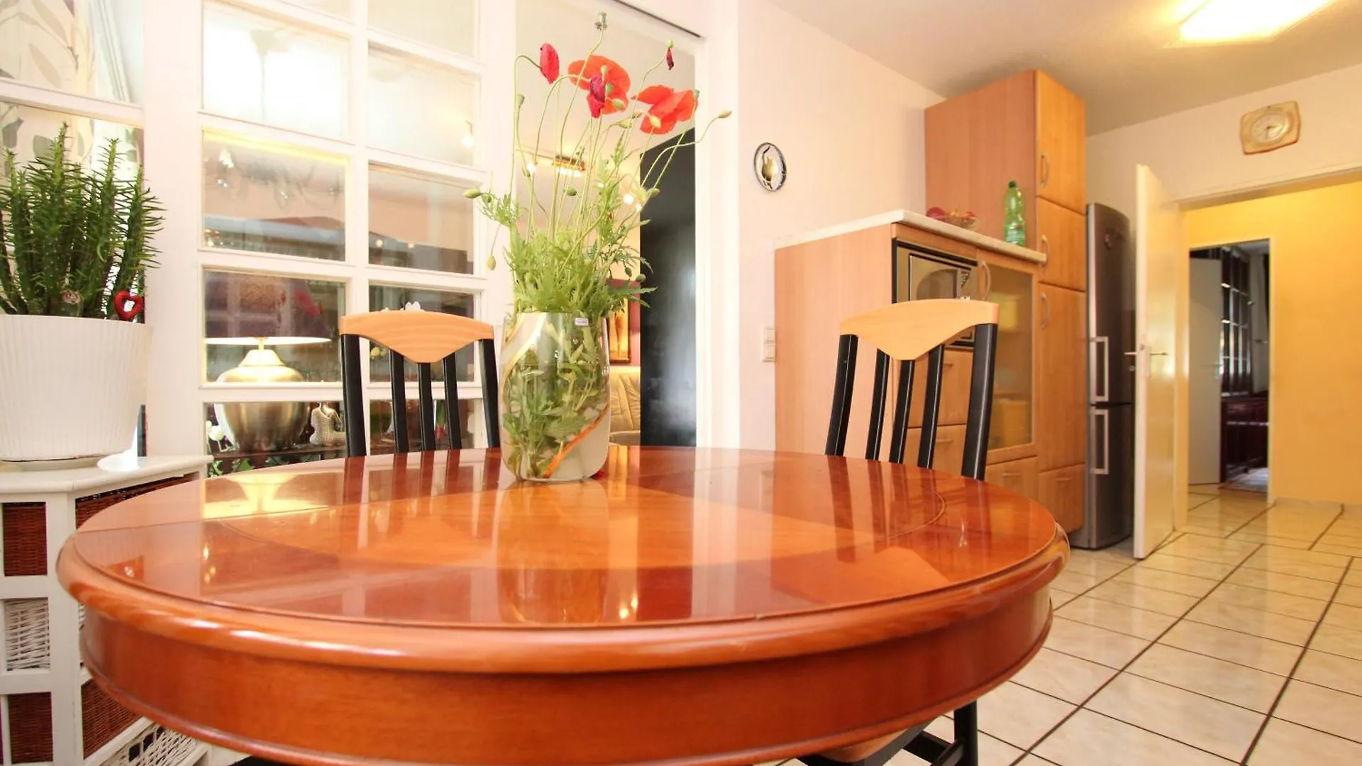 Private Apartments Near Exhibition Center Hannover 0*,  Germania