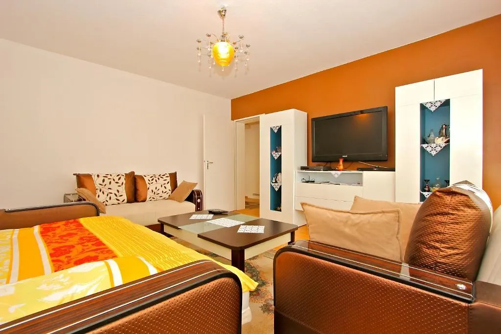 Private Apartments Near Exhibition Center Hannover